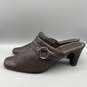 Villager Mule Heels Women's Size‎ 8 M Brown Leather Shoes